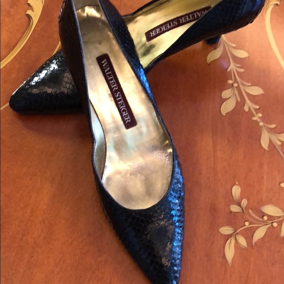 Walter Steiger Shoes Color Black size 51/2B. Italy - Picture 6 of 8